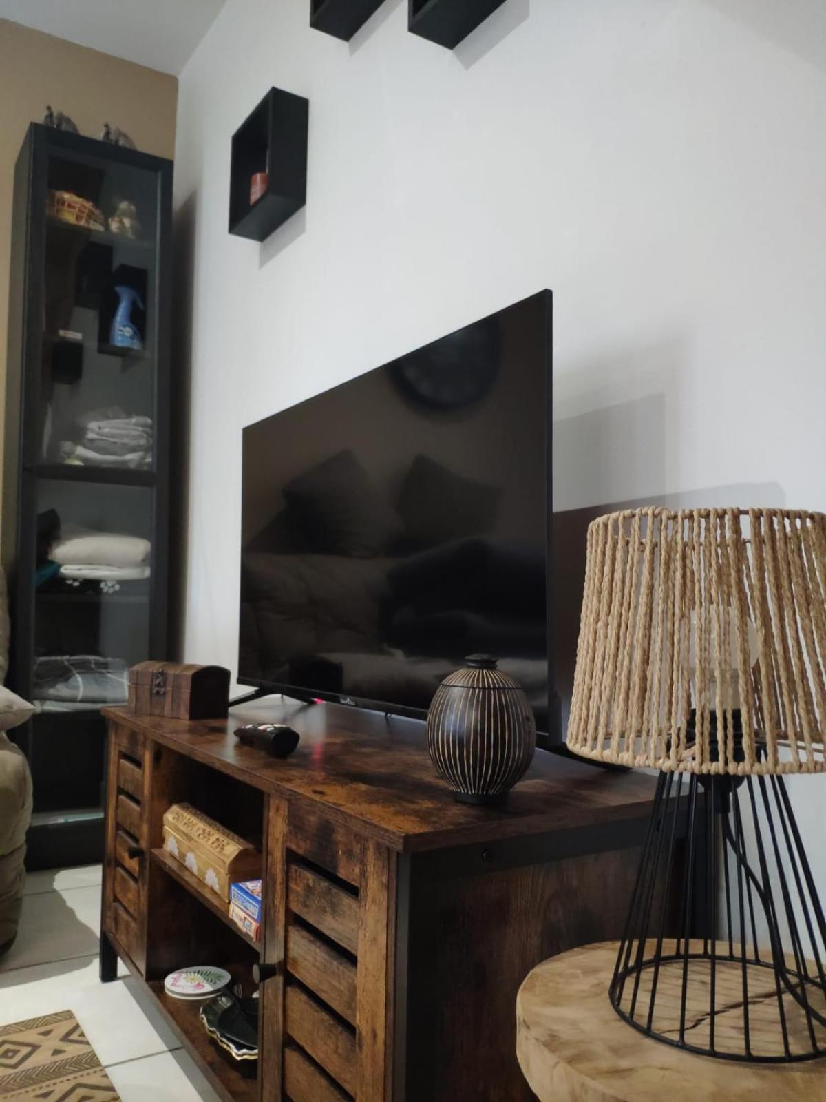 Le Namaste Charmante Maisonnette Climatisee De 45 M2 Brasles Ngoại thất bức ảnh